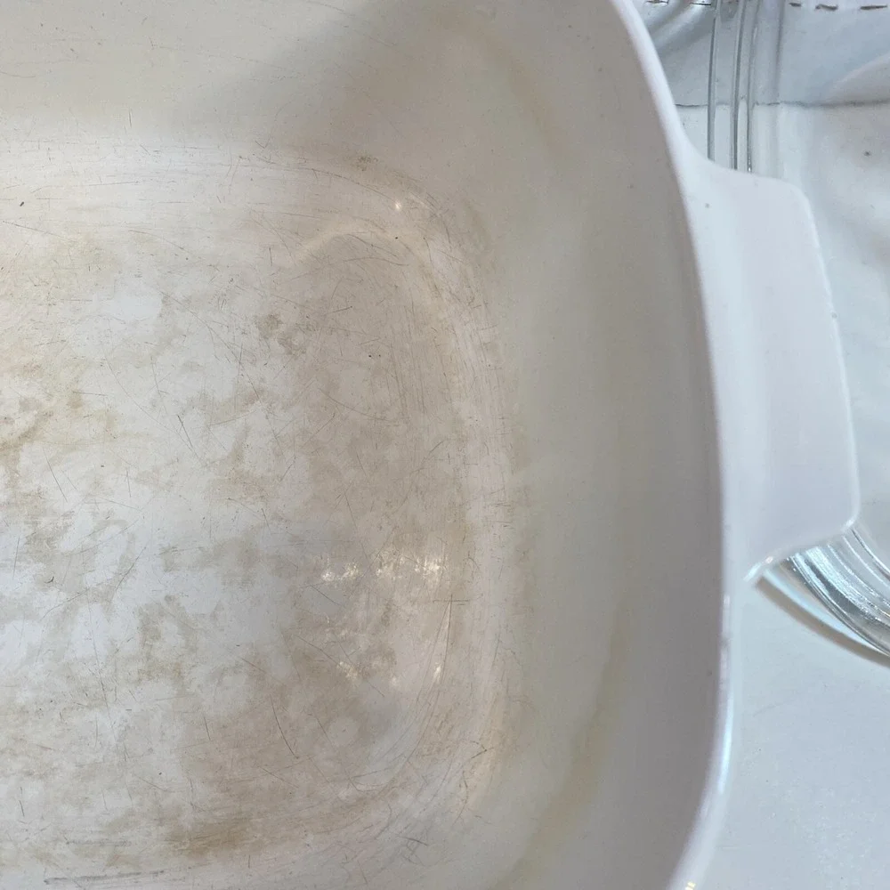 Corningware casserole dish